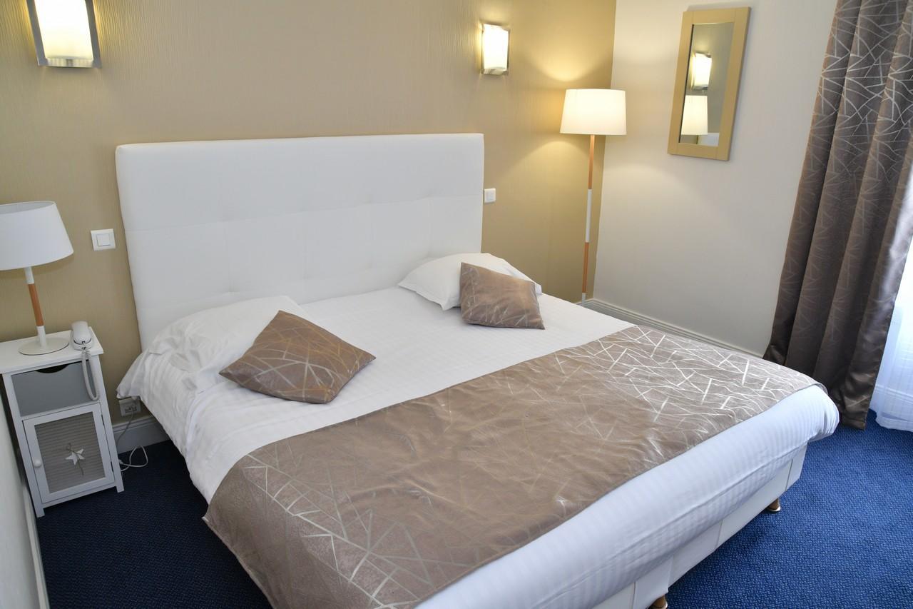 Le Renaissance Hotel Aurillac Luaran gambar